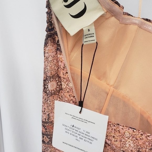 The Jetset Diaries Brown Gold Don’t Stop Me Now Halter Neck Chiffon Maxi Dress - Picture 8 of 14